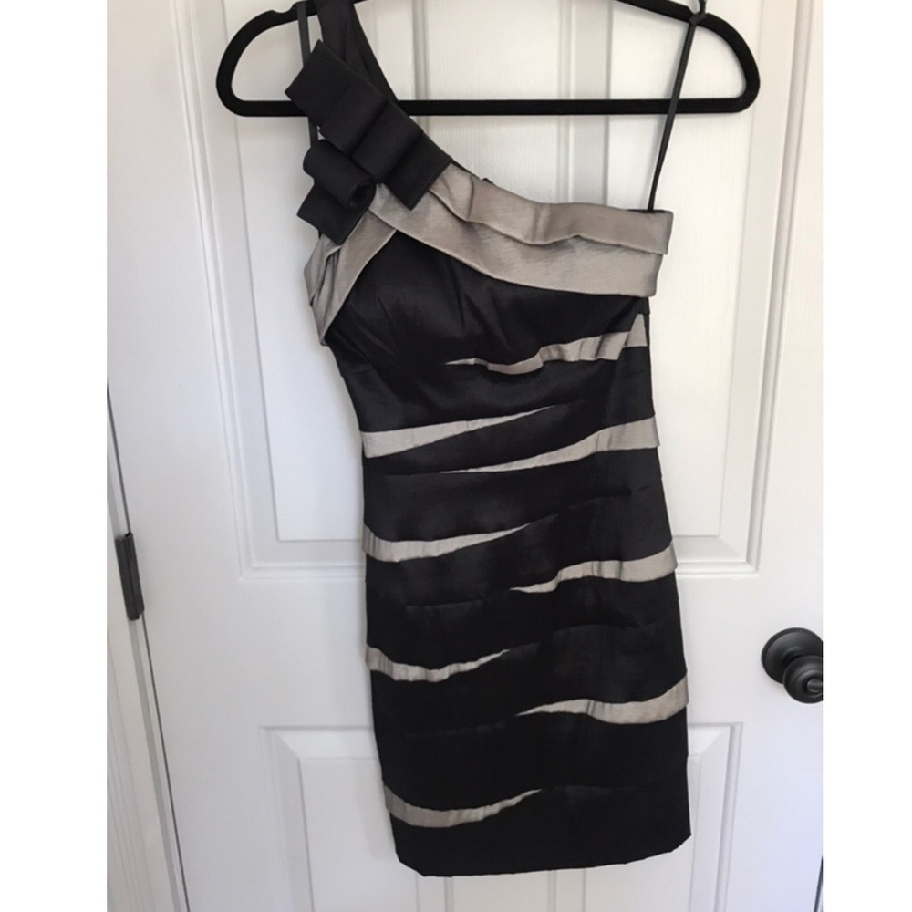 CACHE one shoulder black cocktail dress